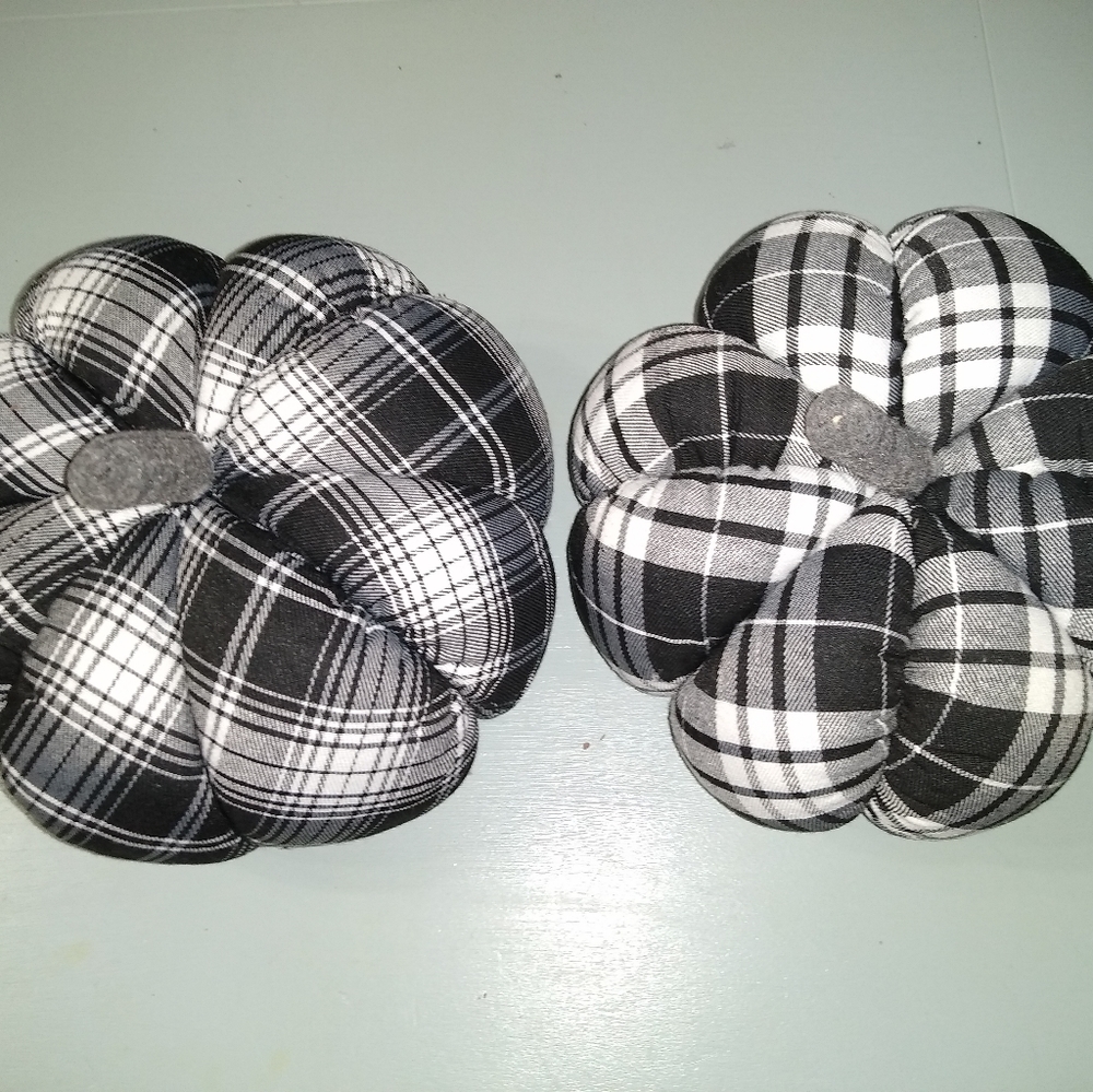 S/2 9" Plaid Black and White Fabric Plush Pumpkins